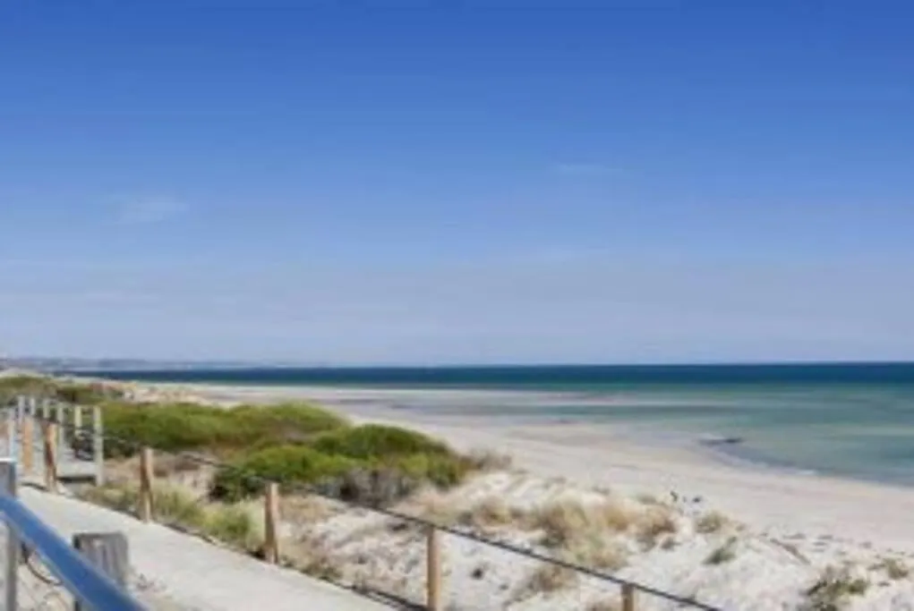 Beach Retreat Apartment Henley Beach South 0*,